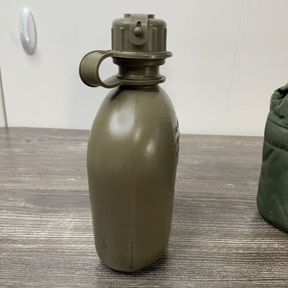US Military Water Canteen, Lined Cover LC-2 & Metal Cup Unicor SPO100-03-F-EA78 - Picture 14 of 15
